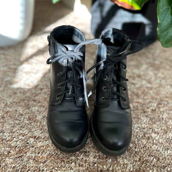 SOLD | Ankle booties w/laces - Picture 3 of 3